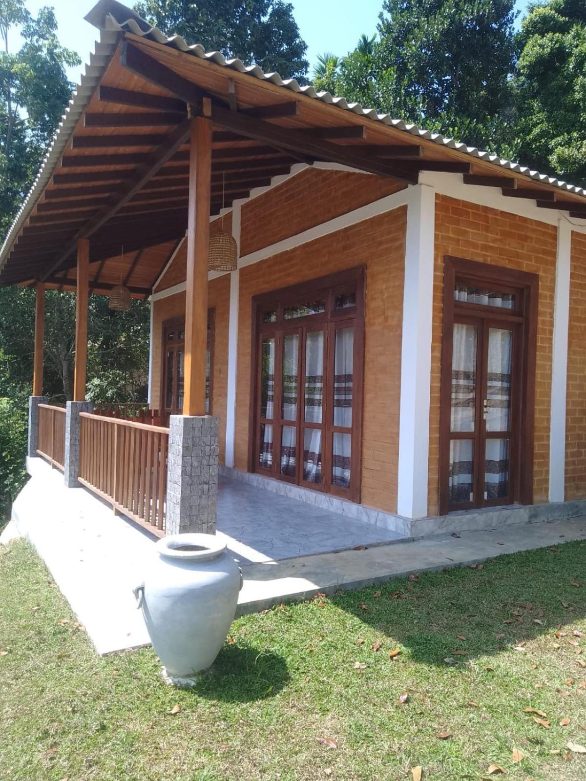 Pinnacle Pearl Hiriketiya Dikwella Exterior foto
